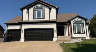 7912 NE 111th Street, Kansas City, MO 64157