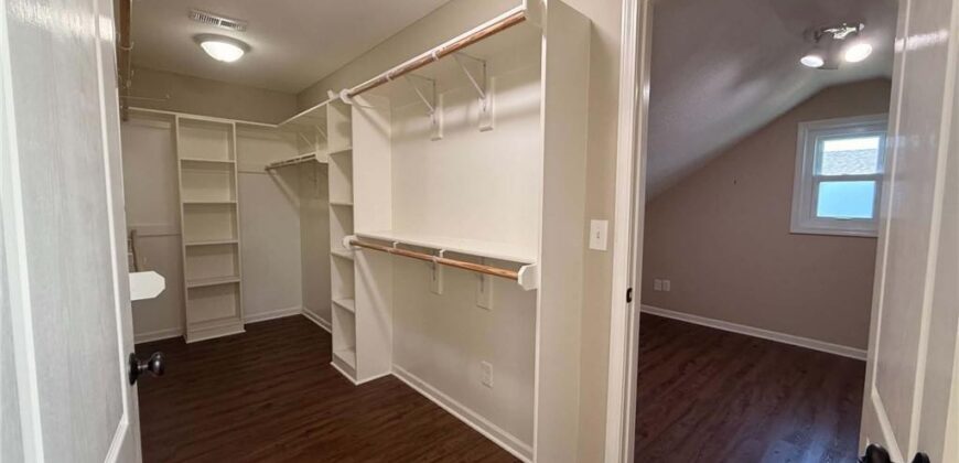 7912 NE 111th Street, Kansas City, MO 64157