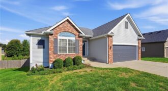1104 NW 91st Terrace, Kansas City, MO 64155