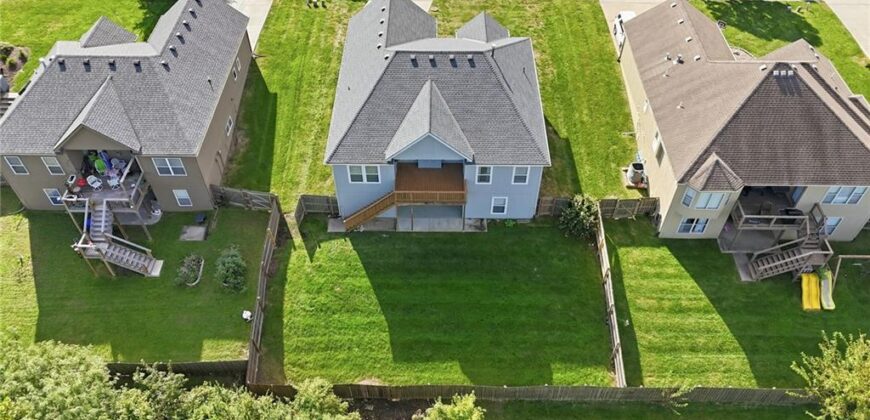1104 NW 91st Terrace, Kansas City, MO 64155