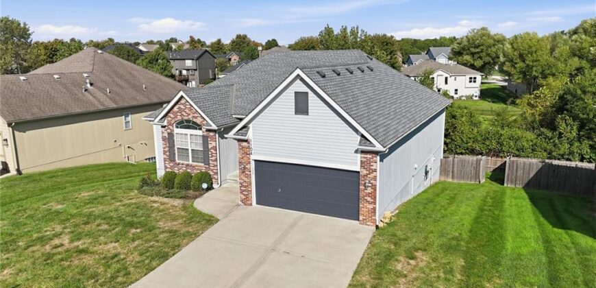 1104 NW 91st Terrace, Kansas City, MO 64155