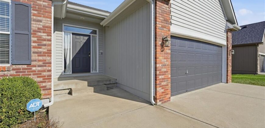 1104 NW 91st Terrace, Kansas City, MO 64155