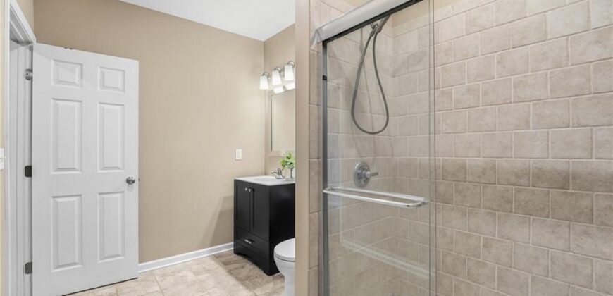 1104 NW 91st Terrace, Kansas City, MO 64155