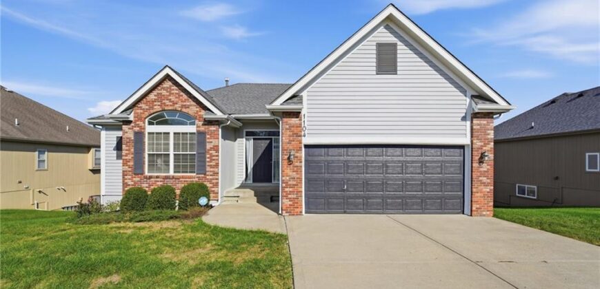 1104 NW 91st Terrace, Kansas City, MO 64155