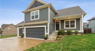 7700 N Lawn Avenue, Kansas City, MO 64119
