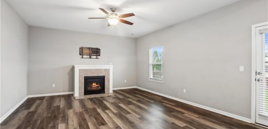 7700 N Lawn Avenue, Kansas City, MO 64119