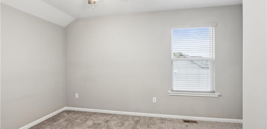 7700 N Lawn Avenue, Kansas City, MO 64119