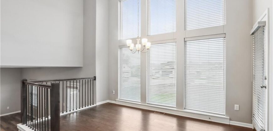 7700 N Lawn Avenue, Kansas City, MO 64119