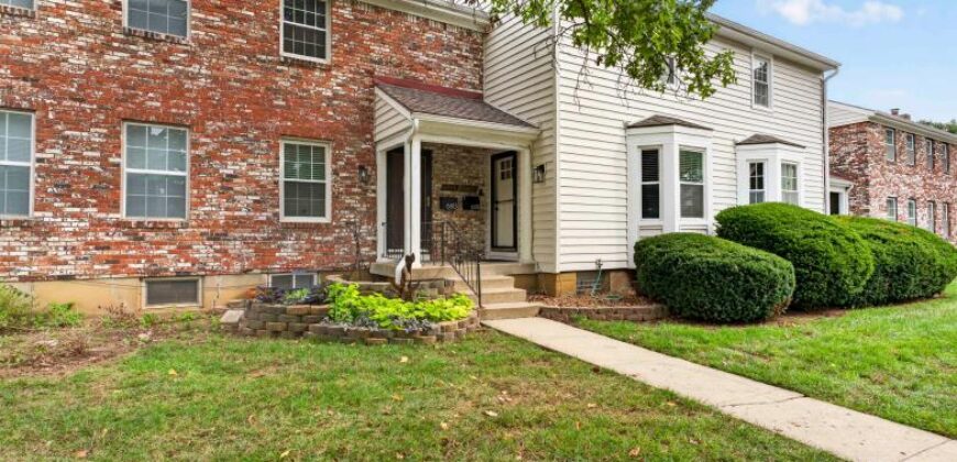 6811 N Askew Circle, Gladstone, MO 64119