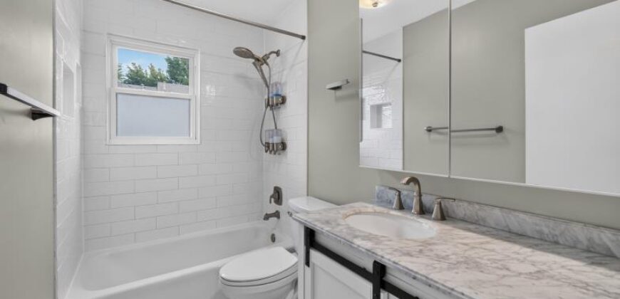 6811 N Askew Circle, Gladstone, MO 64119