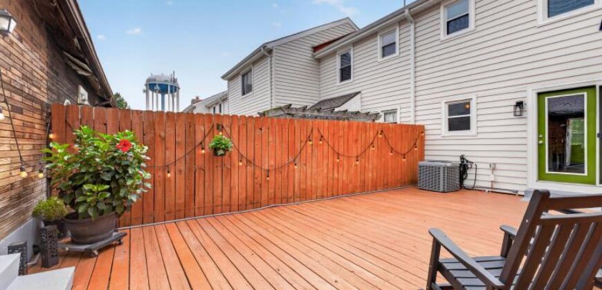 6811 N Askew Circle, Gladstone, MO 64119