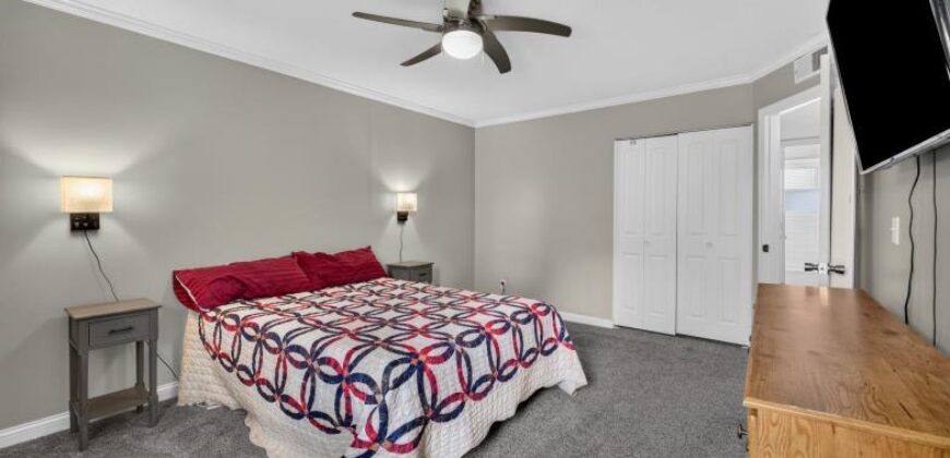 6811 N Askew Circle, Gladstone, MO 64119