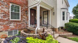 6811 N Askew Circle, Gladstone, MO 64119