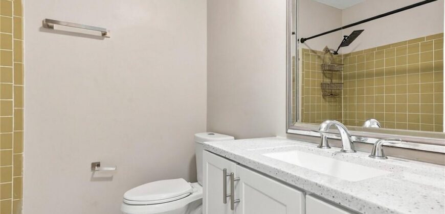 1210 N Withers Road, Liberty, MO 64068