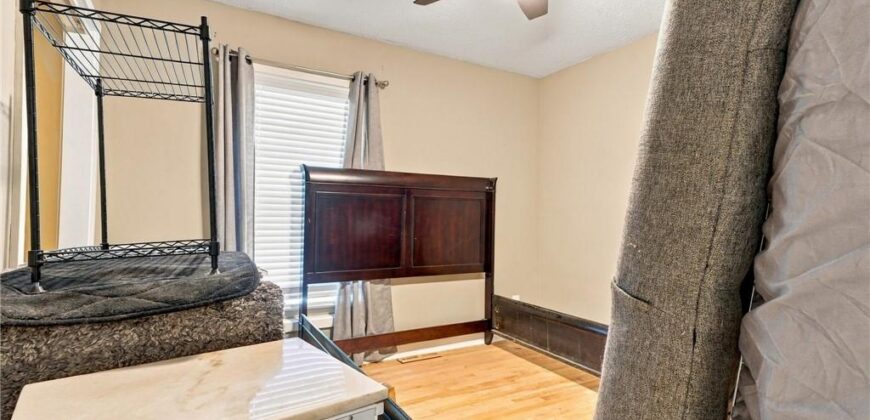 1210 N Withers Road, Liberty, MO 64068