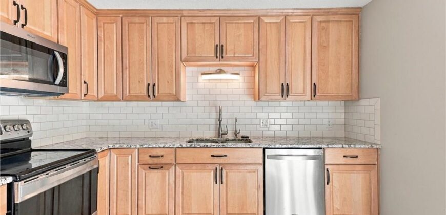1210 N Withers Road, Liberty, MO 64068