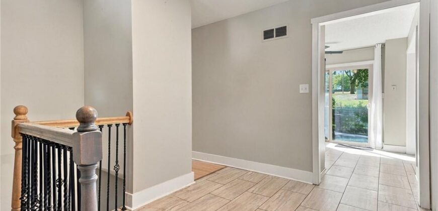 1210 N Withers Road, Liberty, MO 64068