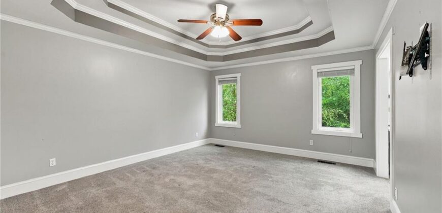 7552 N Tullis Avenue, Kansas City, MO 64158