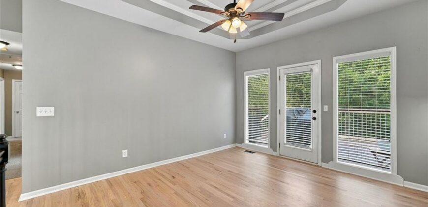 7552 N Tullis Avenue, Kansas City, MO 64158