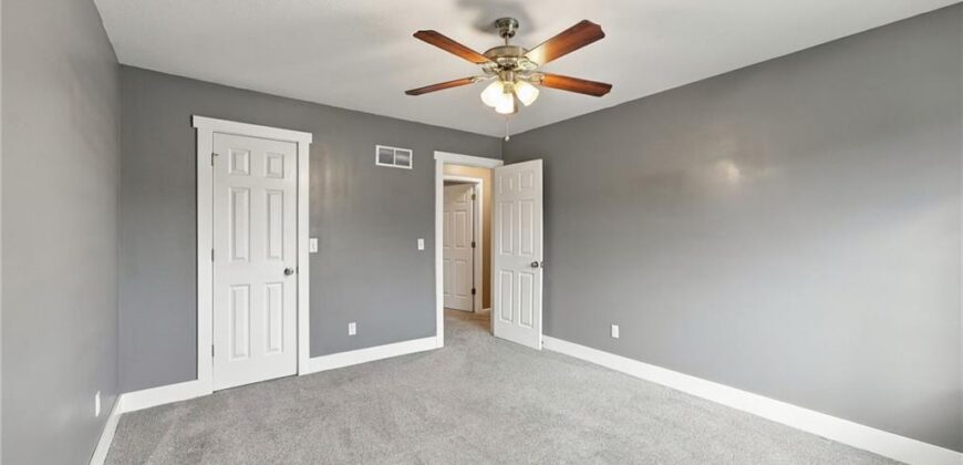 7552 N Tullis Avenue, Kansas City, MO 64158