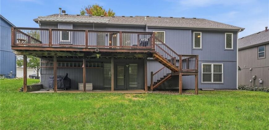 7552 N Tullis Avenue, Kansas City, MO 64158