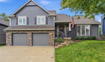 7552 N Tullis Avenue, Kansas City, MO 64158