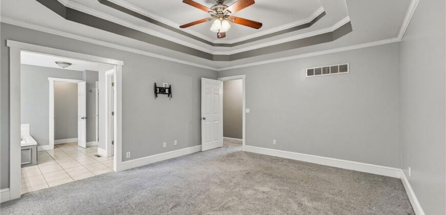 7552 N Tullis Avenue, Kansas City, MO 64158
