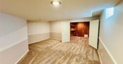 1912 Carter Court, Liberty, MO 64068