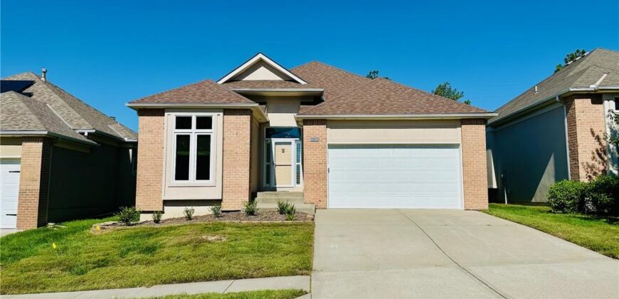 1912 Carter Court, Liberty, MO 64068