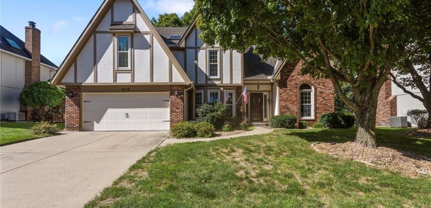 7820 N Olive Street, Kansas City, MO 64118