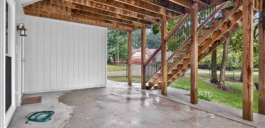6216 NW 77th Street, Kansas City, MO 64151