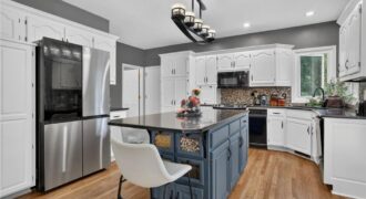 6216 NW 77th Street, Kansas City, MO 64151