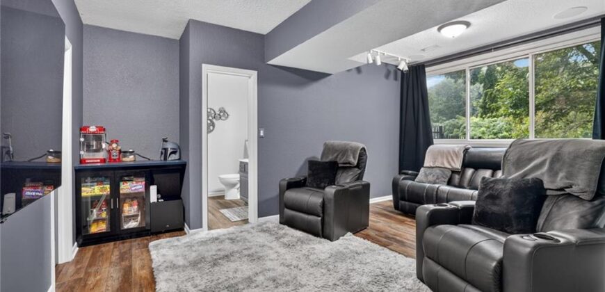 6216 NW 77th Street, Kansas City, MO 64151