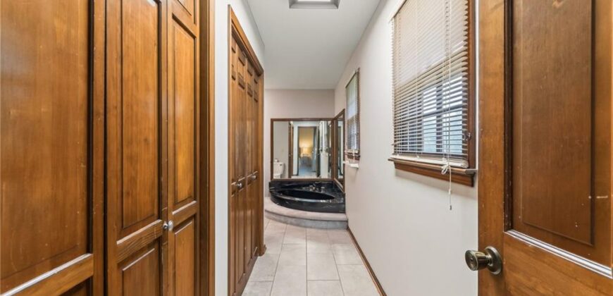 515 NW 43rd Terrace, Kansas City, MO 64116