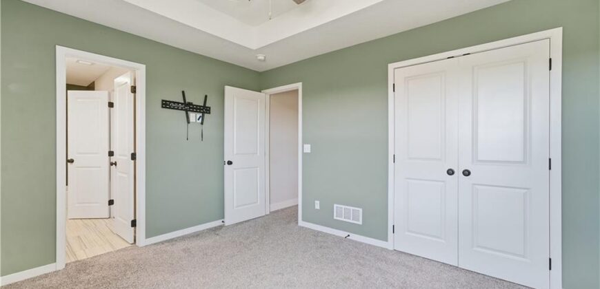 4815 NE 90th Terrace, Kansas City, MO 64156
