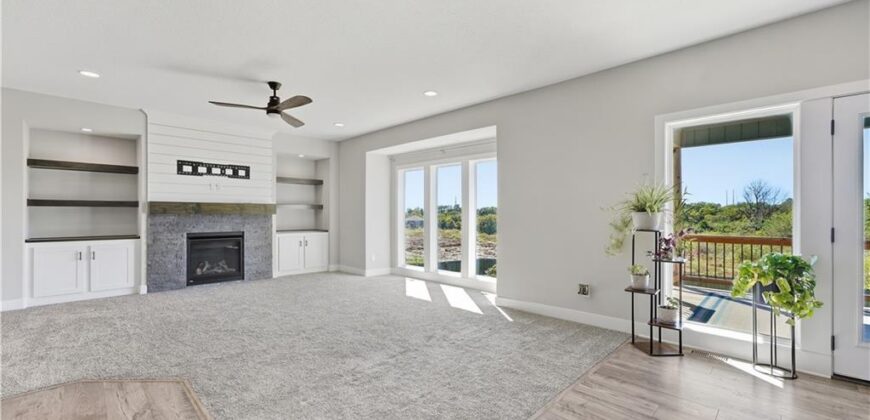 4815 NE 90th Terrace, Kansas City, MO 64156
