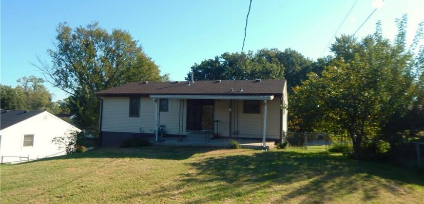 5360 N RICHMOND Avenue, Kansas City, MO 64119