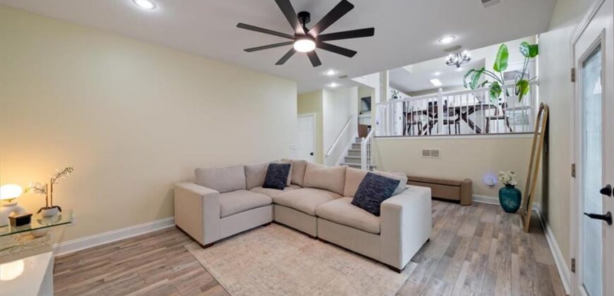 7418 N Sycamore Avenue, Kansas City, MO 64158
