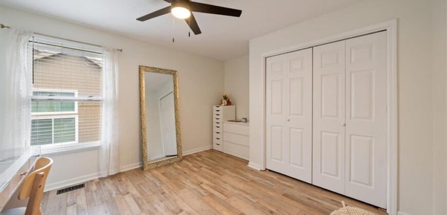 7418 N Sycamore Avenue, Kansas City, MO 64158