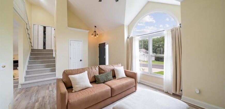 7418 N Sycamore Avenue, Kansas City, MO 64158