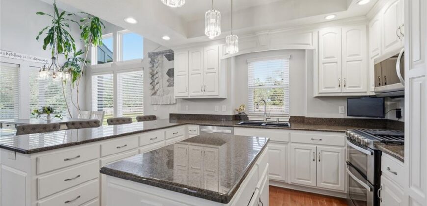 9520 N Askew Avenue, Kansas City, MO 64156