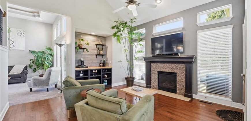9520 N Askew Avenue, Kansas City, MO 64156