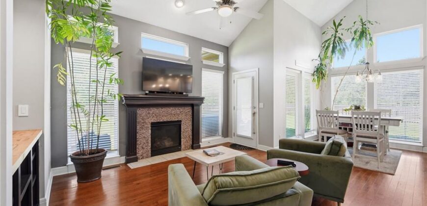 9520 N Askew Avenue, Kansas City, MO 64156