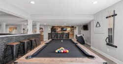 9520 N Askew Avenue, Kansas City, MO 64156