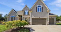 9520 N Askew Avenue, Kansas City, MO 64156