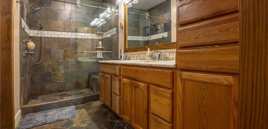 15214 Francis Road, Kearney, MO 64060
