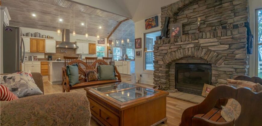 15214 Francis Road, Kearney, MO 64060