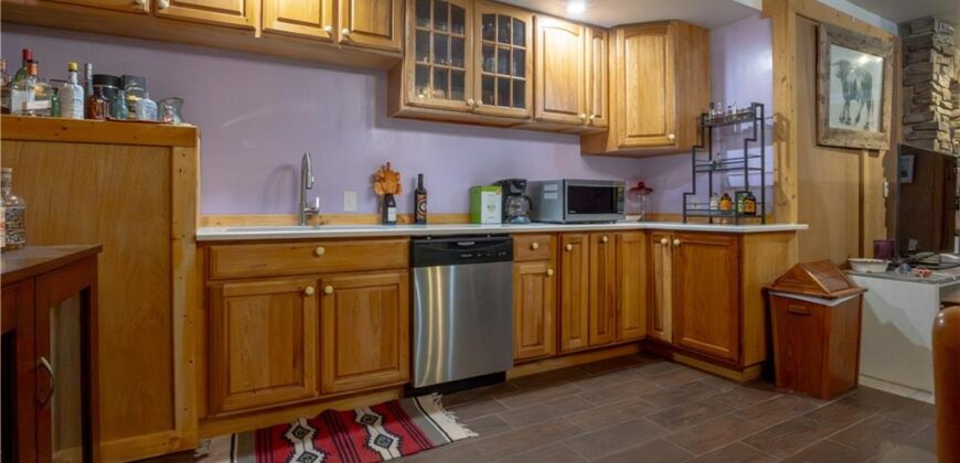 Francis Road, Kearney, MO 64060