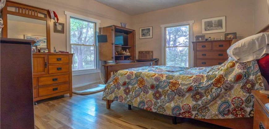 Francis Road, Kearney, MO 64060