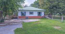 Francis Road, Kearney, MO 64060